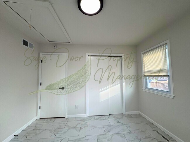 Building Photo - COMING SOON!!!!