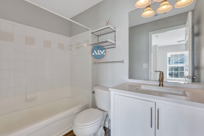 Building Photo - Welcome to 1117 Westbury – Modern Living w...