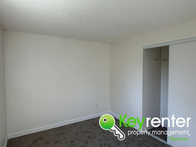 Building Photo - Recently Renovated Tacoma Home