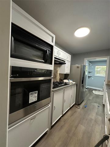 Building Photo - 2058 Collins Ave