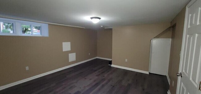 Building Photo - 5928 Hillen Rd