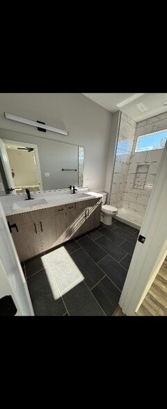 Building Photo - 420 Breezewood Dr