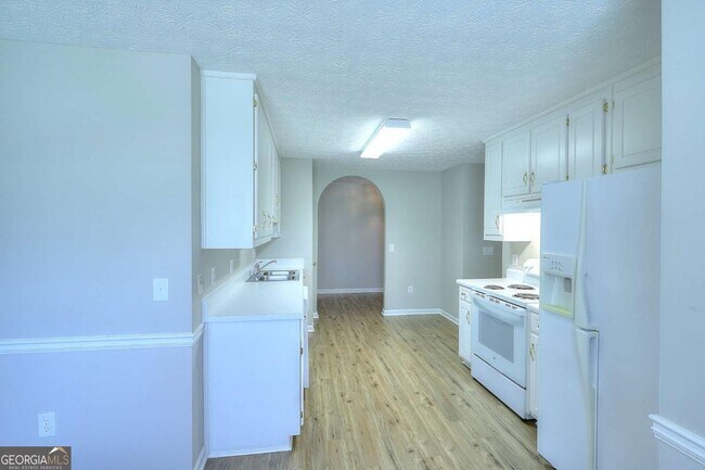 Building Photo - 4160 Janel Ln