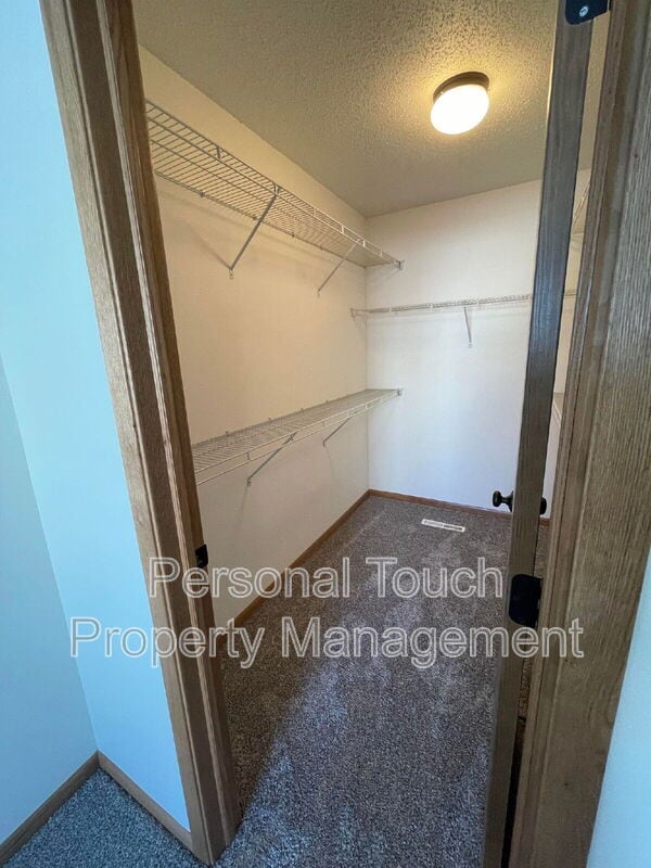 Building Photo - 2580 5th St W