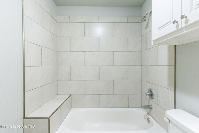 Building Photo - 7913 C R 5850