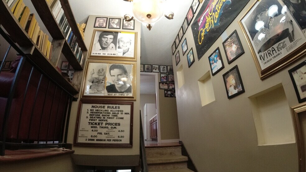 Building Photo - 1725 Pinebrook Dr