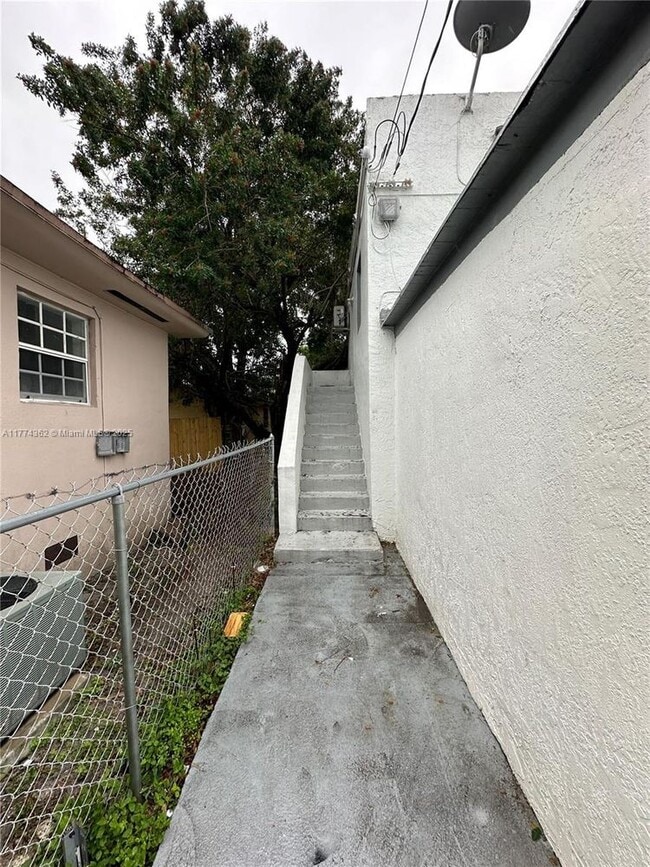 Building Photo - 1278 NW 44th St