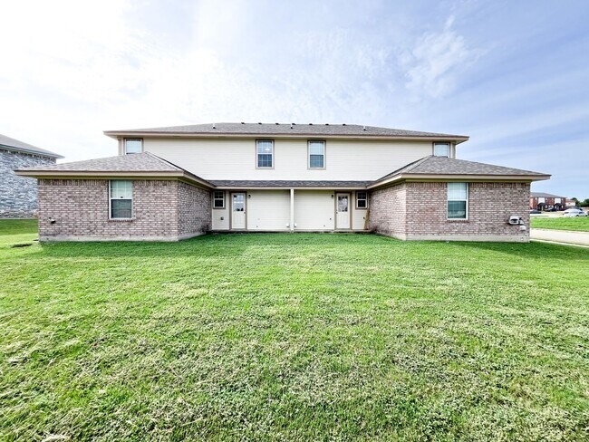 Building Photo - 4307 Abigail Dr