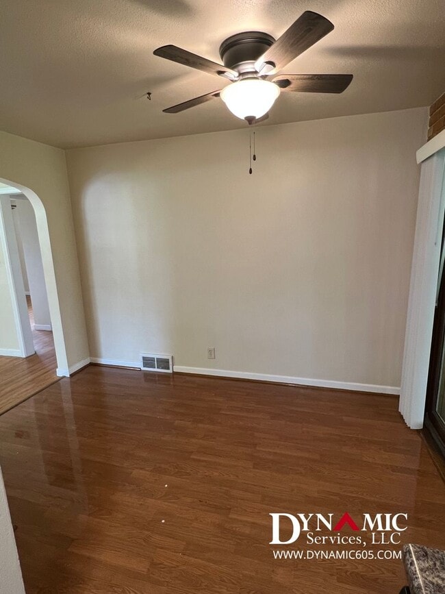 Building Photo - Updated 4 Bedroom, 2 Bathroom House By Augustana University