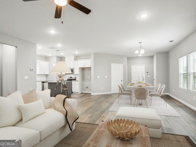 Building Photo - 259 Addy Ln