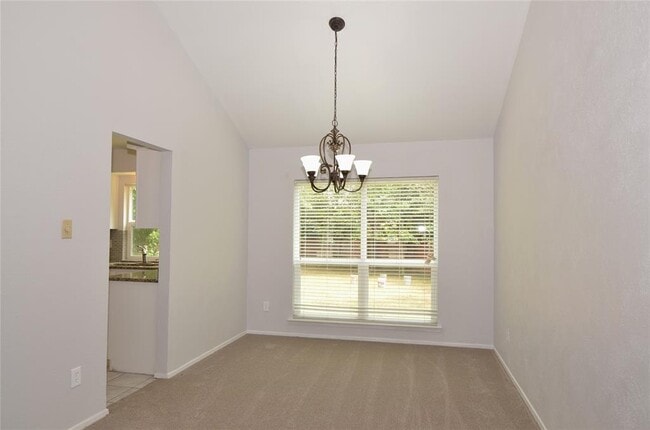 Building Photo - 3806 Pine Ct