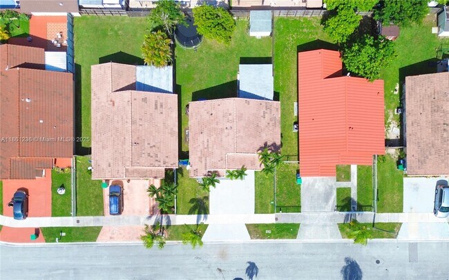 Building Photo - 18331 SW 135th Ave