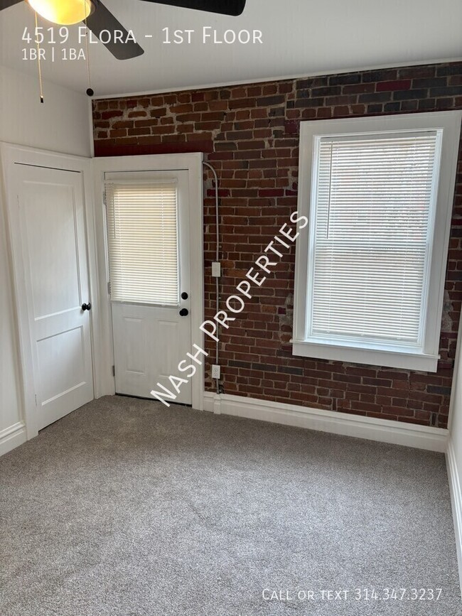 Building Photo - 1350 / 1 Bed / 1 Bath Apt- NEWLY RENOVATED...