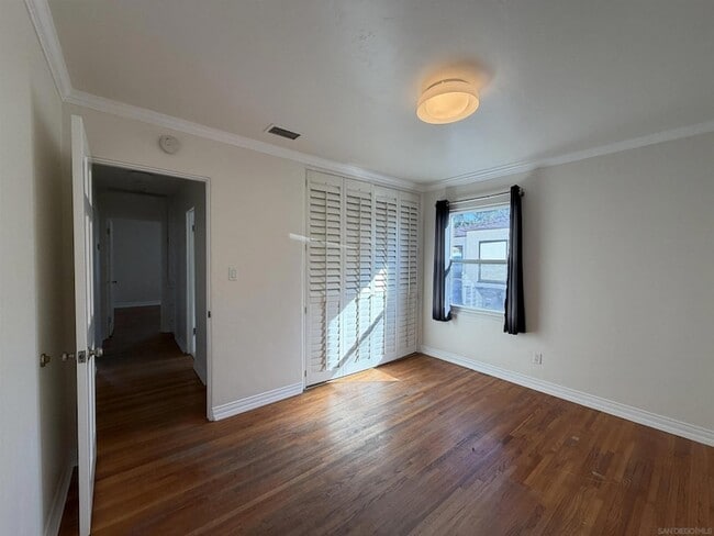 Building Photo - 3860 Paula St