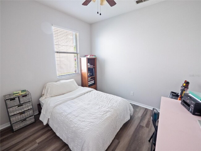Building Photo - 4904 Adair Oak Dr