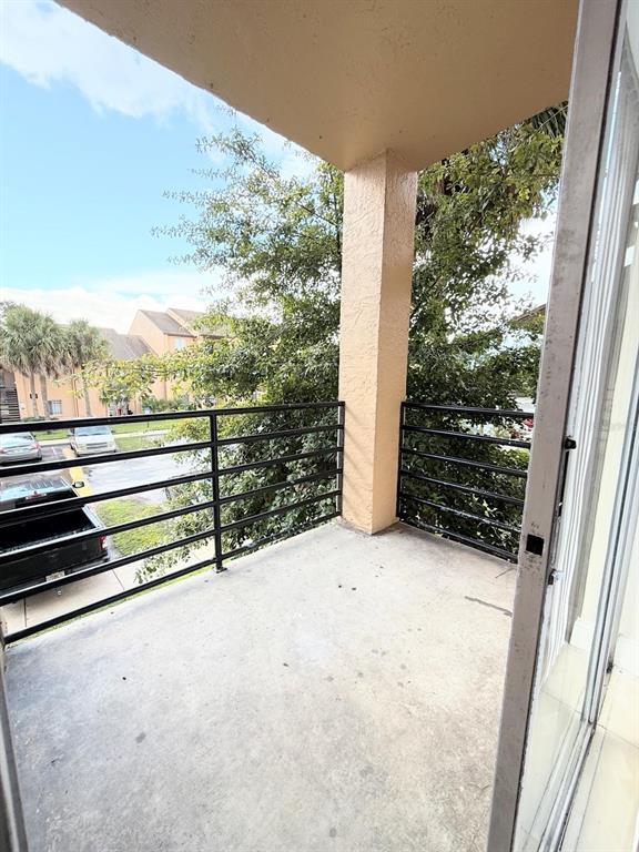Building Photo - 5226 Via Hacienda Cir