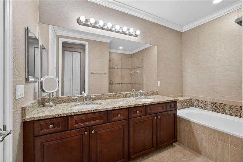 Building Photo - 4543 Mediterranean Cir