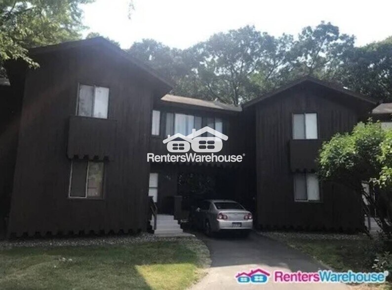 Primary Photo - 1514 N Timber Ridge