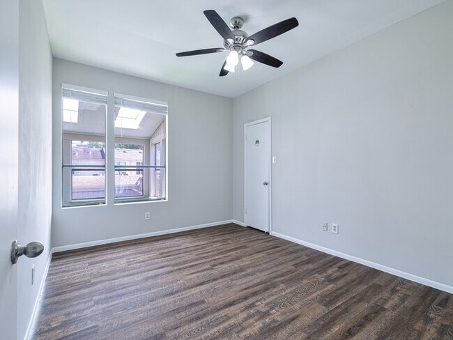 Building Photo - 12658 Briar Patch Dr