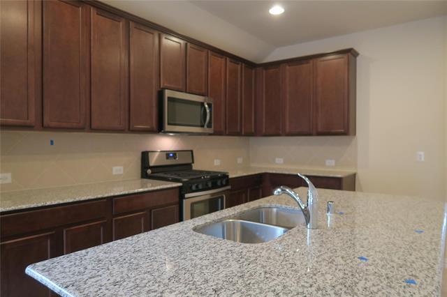 Building Photo - 812 Kinghaven Dr