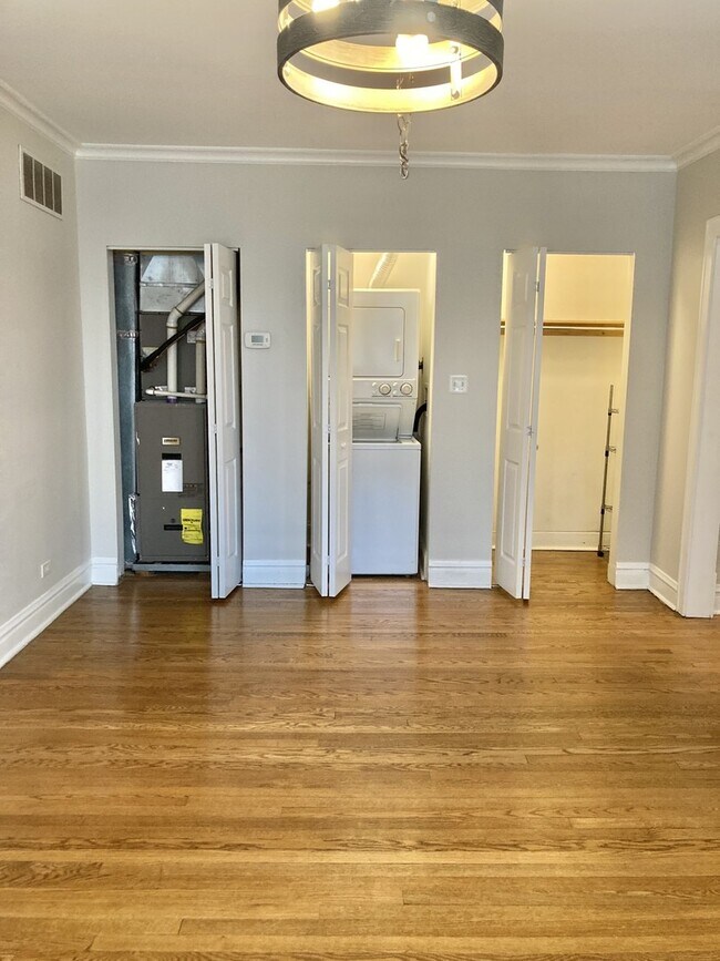 Building Photo - 619 Washington Blvd