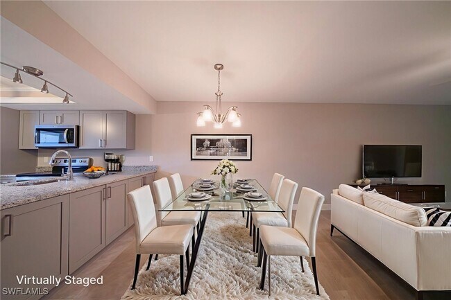 Building Photo - 17456 Woodland Trace Dr