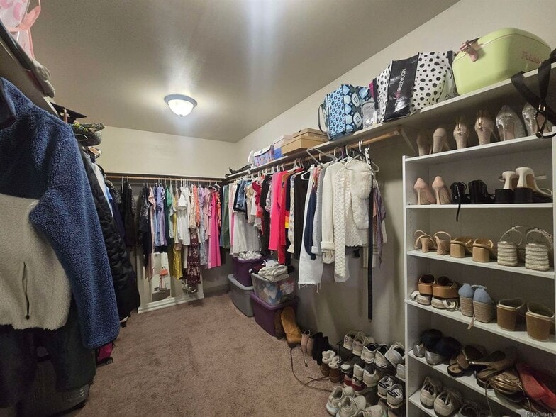 Building Photo - 1412 Alouette Dr