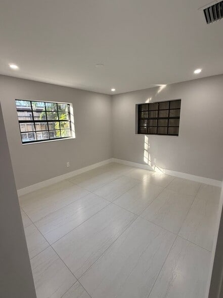 Building Photo - 8772 SW 143rd St