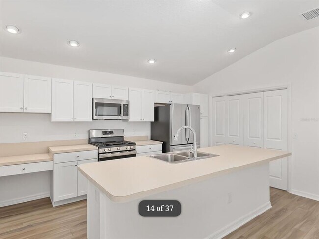 Building Photo - 7660 Cheryl Ct