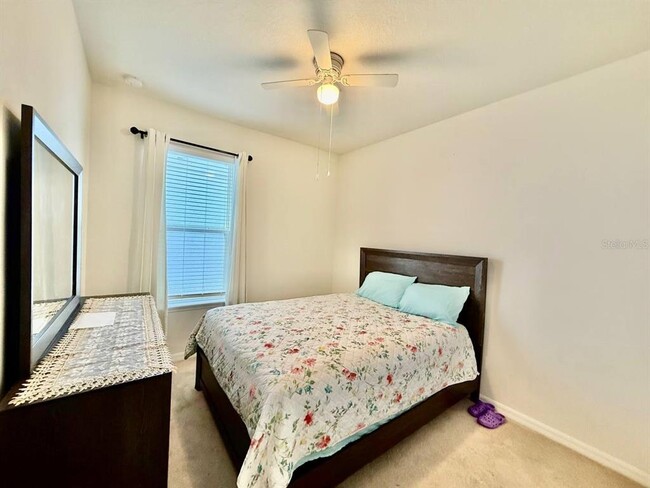 Building Photo - 7832 Red Hickory Pl