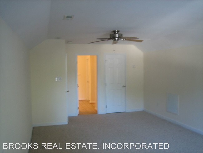 Building Photo - 4 br, 4 bath House - 11678 Winding River Road