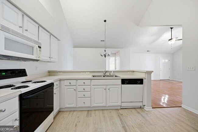 Building Photo - 19108 Harvest Ridge Ln