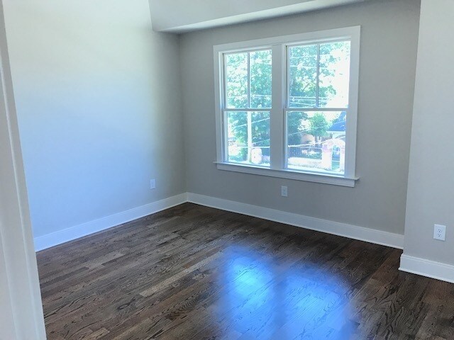 Building Photo - Coming Soon! Great modern rental in The Nations!