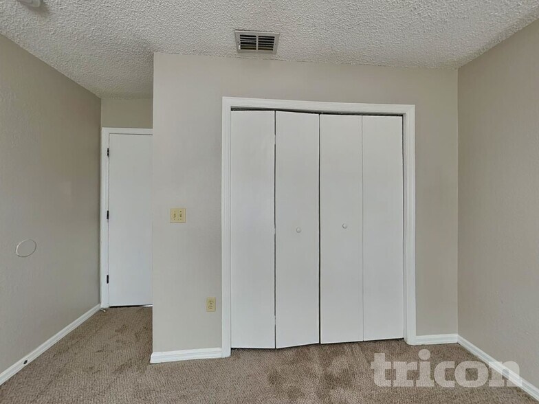 Building Photo - 4424 Ohara St