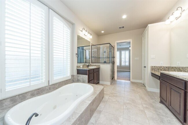 Building Photo - 5115 Kenton Pl Ln