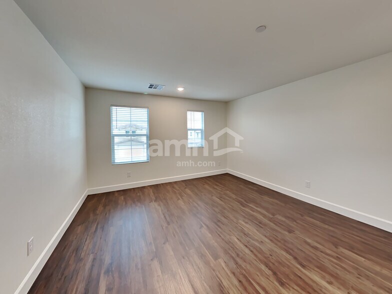Building Photo - 294 Austin Bellerose Pl