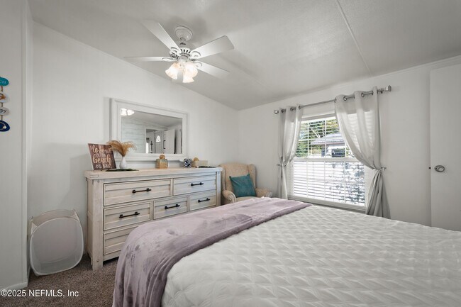 Building Photo - 501 Aiken St