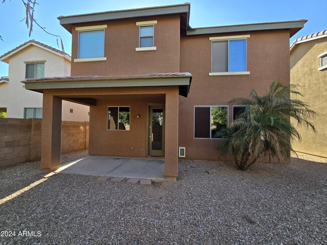 Building Photo - 3538 E Carla Vista Dr