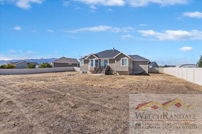 Building Photo - Beautiful 3 Bed 2 Bath Rental Home in Eagl...