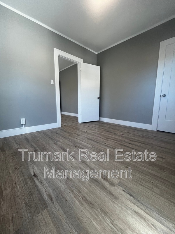 Building Photo - 1349 Elizabeth St