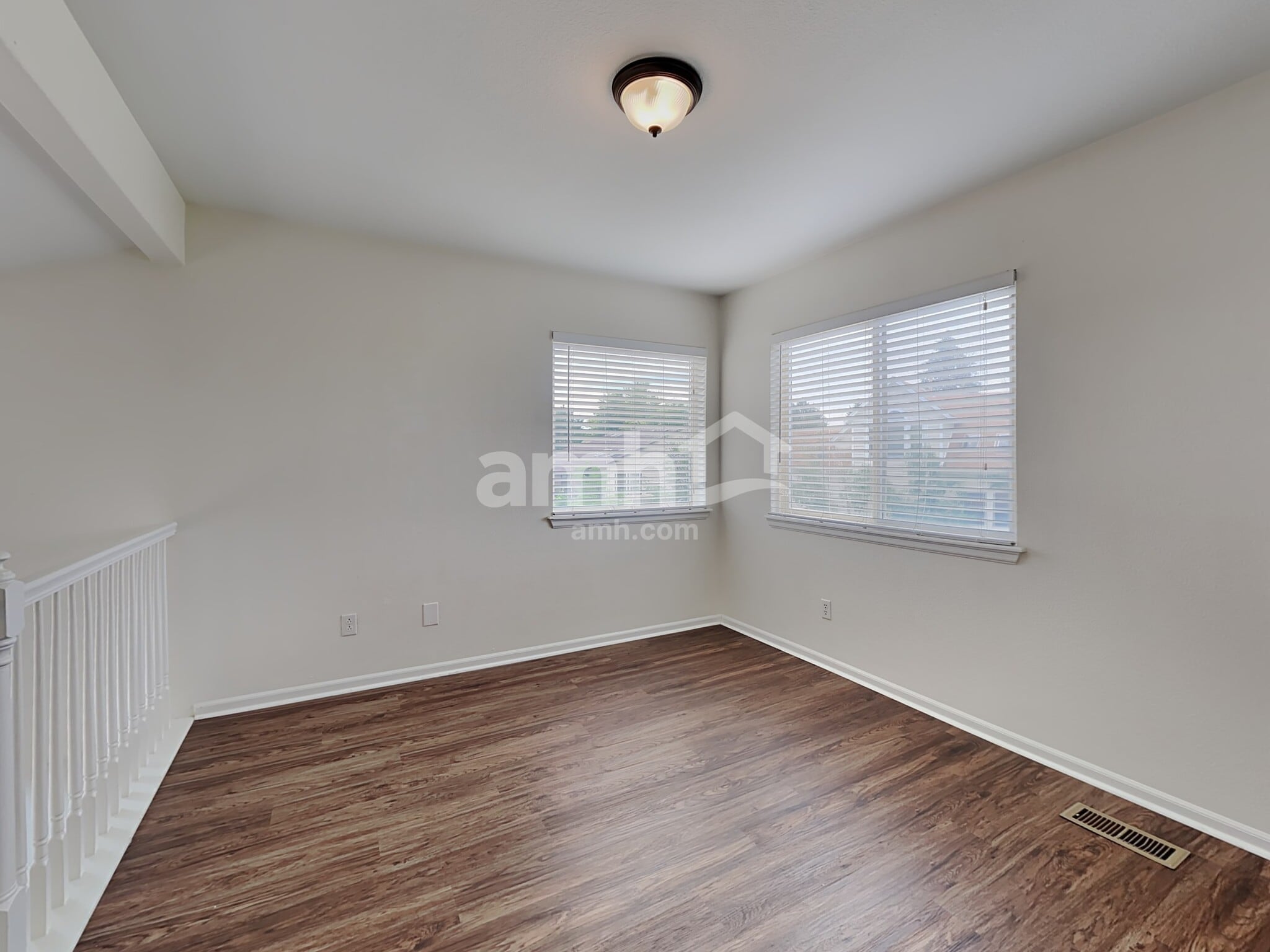 Building Photo - 4555 N Gibraltar St