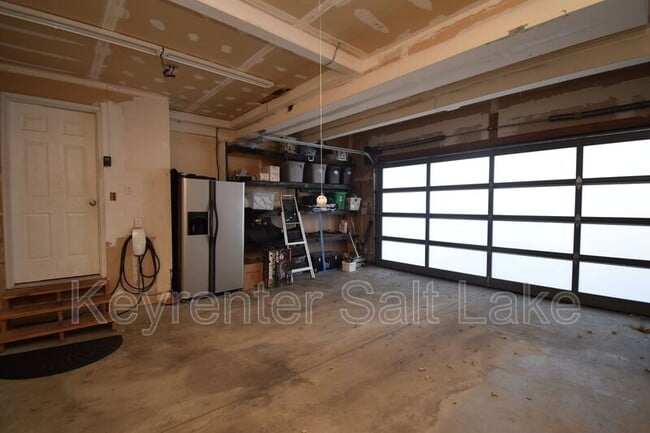 Building Photo - 1814 Whisperwood Cir