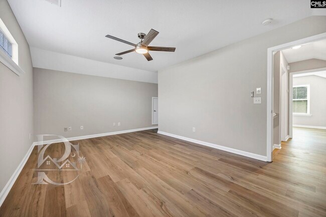 Building Photo - 1039 Glencroft Dr