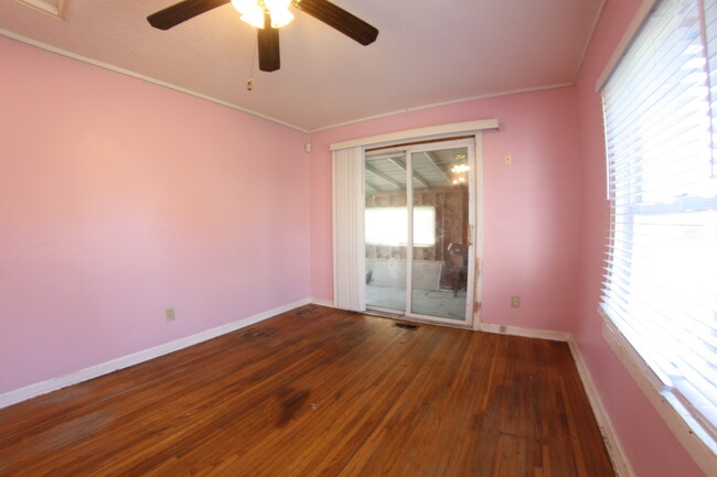 Bedroom3-2 - 2314 Howey Rd