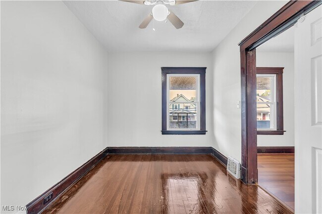 Building Photo - 4126 Gifford Ave