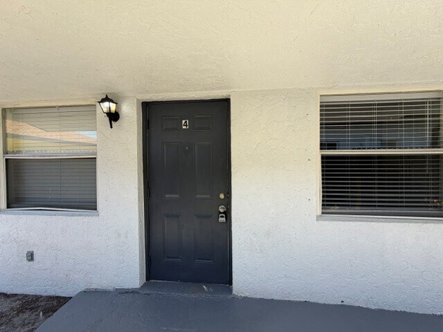 Building Photo - 1115 19th Ave N