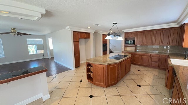 Building Photo - 30186 Lands End Pl