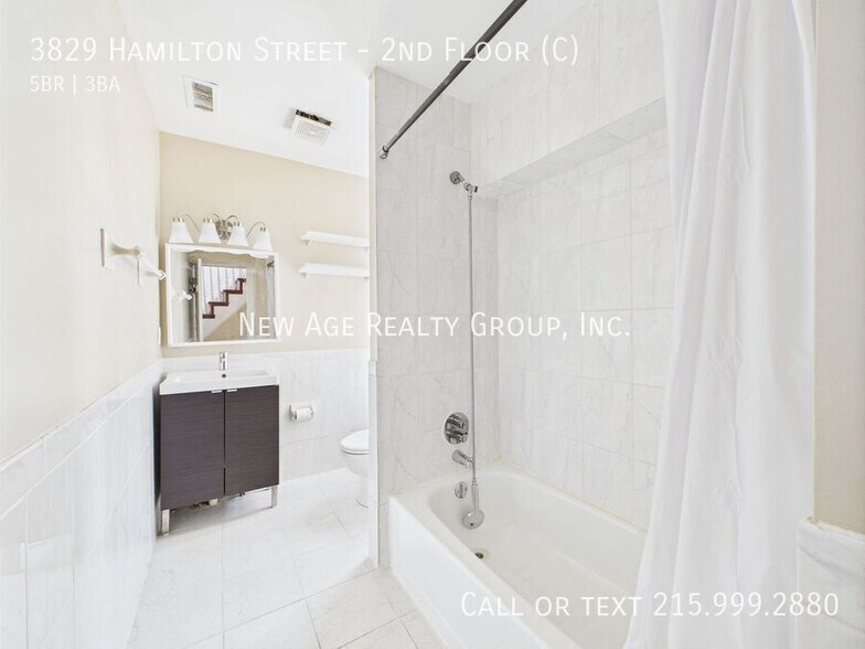 Building Photo - 3829 Hamilton St