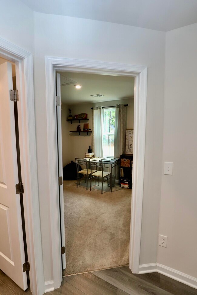 Building Photo - 1029 Bermuda Cedar Ln