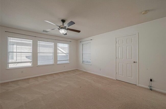 Building Photo - 10819 Waterfern Ct